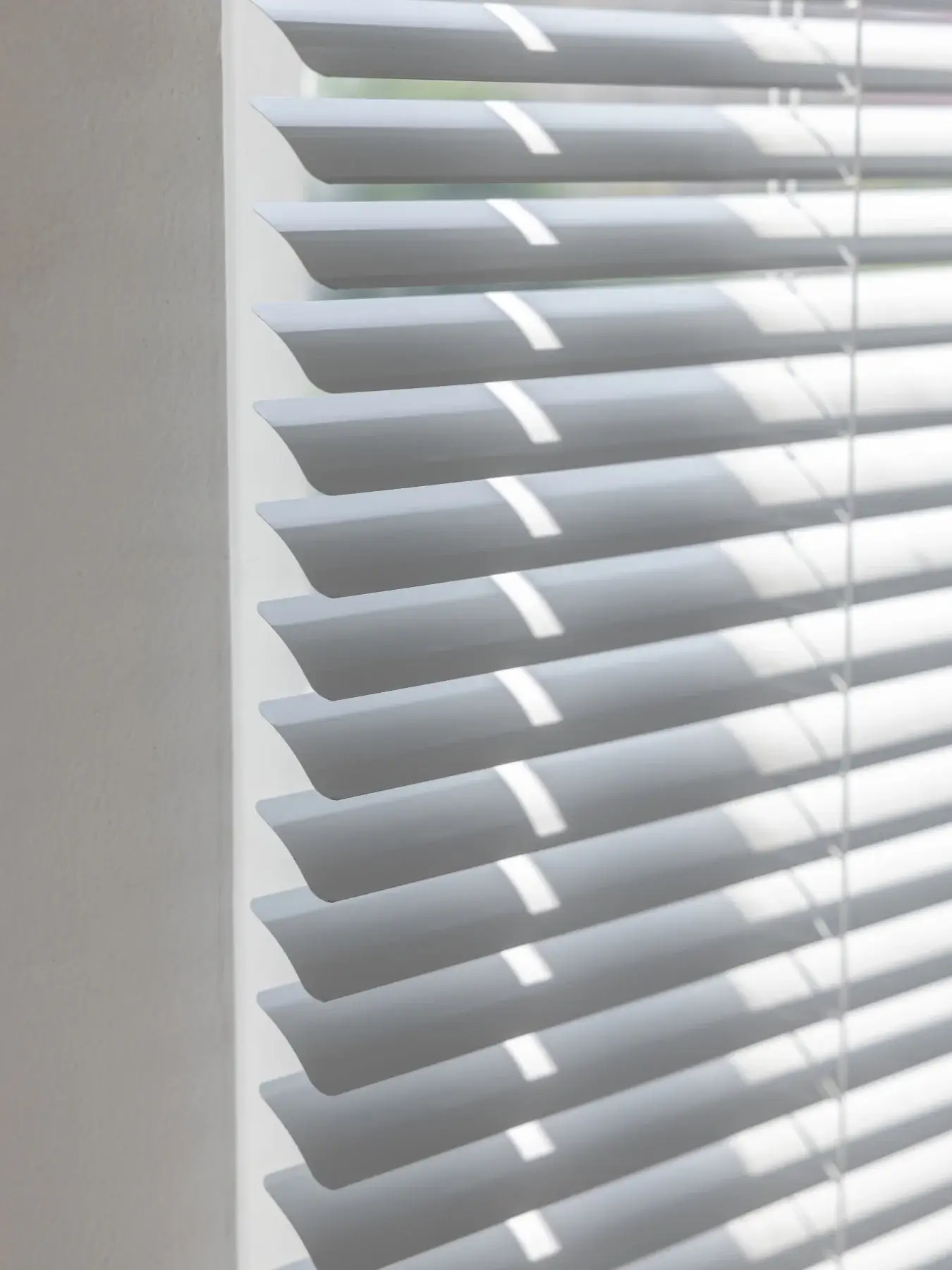 Aluminum vertical blinds